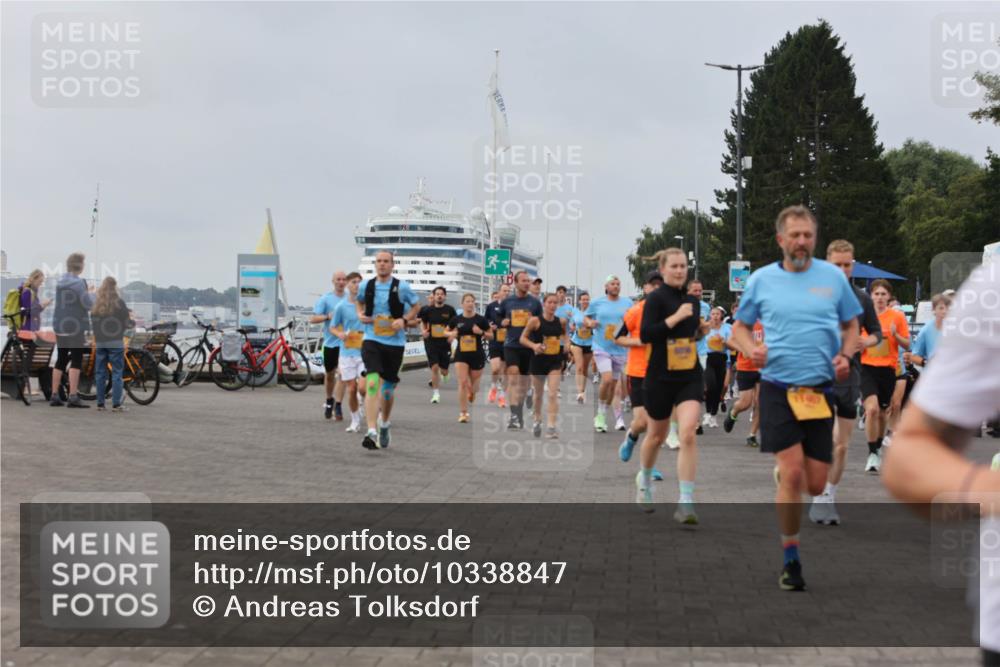 13.09.2026 - Kiel Lauf Andreas Tolksdorf http://msf.ph/oto/10338847 13.09.2026 09:55:23 Kiellinie  meine-sportfotos.de