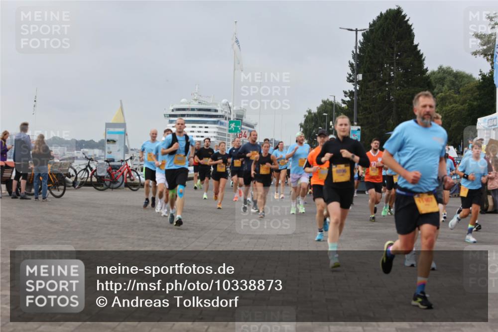 13.09.2026 - Kiel Lauf Andreas Tolksdorf http://msf.ph/oto/10338873 13.09.2026 09:55:23 Kiellinie 4, 1 meine-sportfotos.de