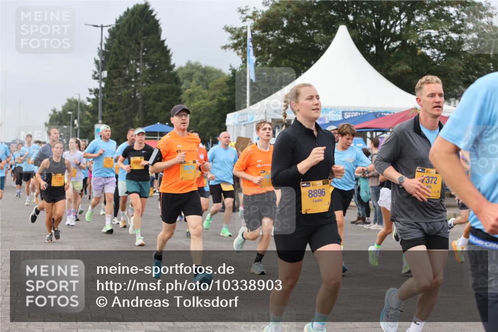 13.09.2026 - Kiel Lauf Andreas Tolksdorf http://msf.ph/oto/10338903 13.09.2026 09:55:25 Kiellinie 1192, 8079, 38, 8896, 372 meine-sportfotos.de