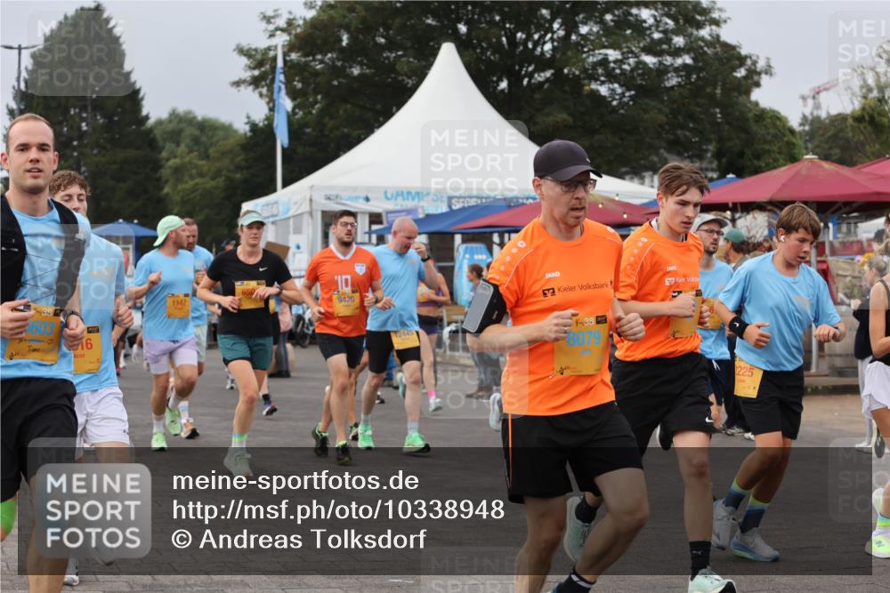 13.09.2026 - Kiel Lauf Andreas Tolksdorf http://msf.ph/oto/10338948 13.09.2026 09:55:26 Kiellinie 38, 603, 16, 650, 10, 9420, 12445, 38, 8079, 225 meine-sportfotos.de