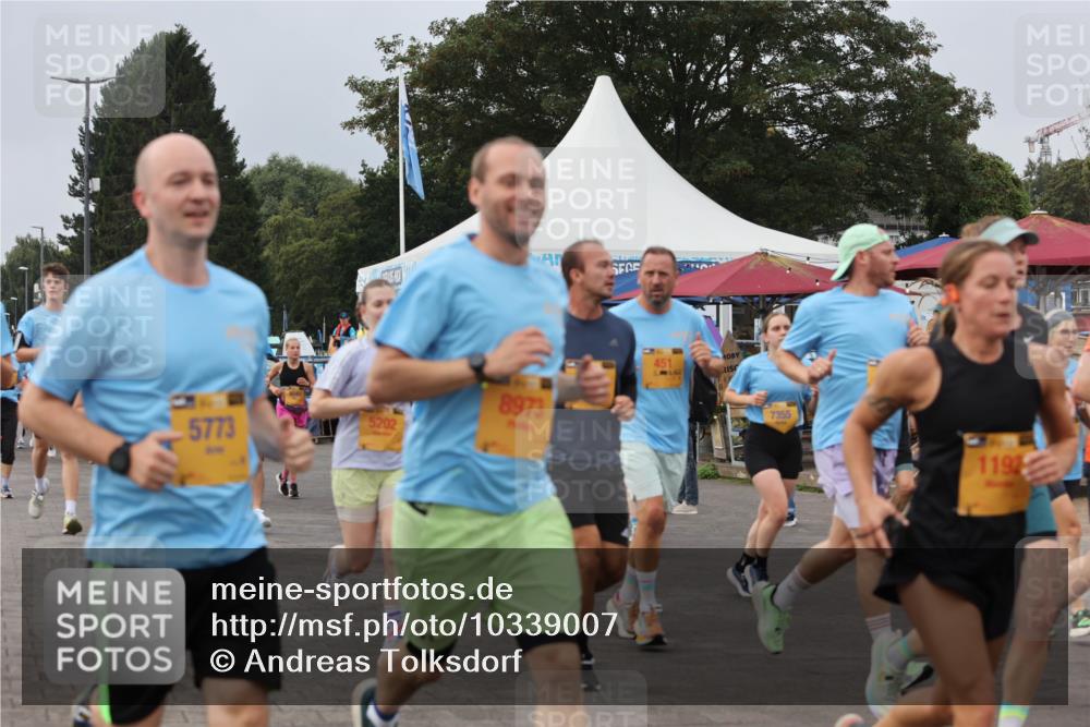 13.09.2026 - Kiel Lauf Andreas Tolksdorf http://msf.ph/oto/10339007 13.09.2026 09:55:28 Kiellinie 5773, 5202, 8973, 451, 7355, 1192 meine-sportfotos.de