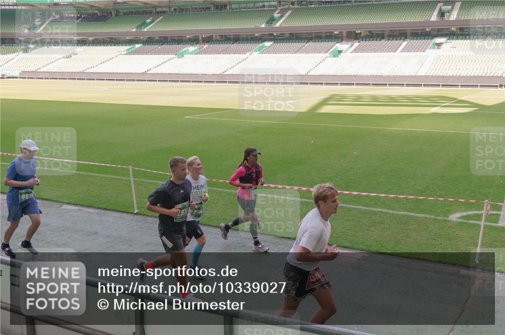 13.09.2026 - 21. swb-Marathon Bremen Michael Burmester http://msf.ph/oto/10339027 13.09.2026 13:17:43 Laufen im Stadion 134, 153, 267, 271, 311, 404, 449, 546, 588, 732, 753, 837, 990, 1057, 1312, 1424, 1425, 1465, 1539, 1790, 1813, 1825, 1844, 1868, 1987, 2056, 2067, 2096, 2123, 2259, 2357, 2358, 2363, 2381, 2389, 2419, 2532, 2550, 2562, 2586, 2601, 2614, 2647, 2655, 2778, 2797, 2821, 2849, 2857, 2880, 2893, 2974, 2984, 2996, 2999, 3096, 3100, 3104, 3146, 3180, 3195, 3210, 3213, 3314, 3337, 3366, 3387, 3421, 3431, 3476, 3479, 3501, 3506, 3537, 3548, 3633, 3654, 3740, 4478 meine-sportfotos.de