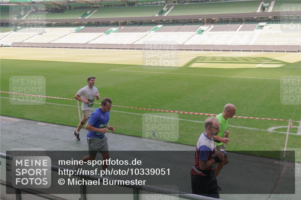 13.09.2026 - 21. swb-Marathon Bremen Michael Burmester http://msf.ph/oto/10339051 13.09.2026 13:17:49 Laufen im Stadion 134, 153, 267, 271, 311, 404, 449, 546, 588, 732, 753, 837, 990, 1057, 1424, 1425, 1465, 1539, 1790, 1813, 1825, 1844, 1868, 1987, 2056, 2067, 2096, 2123, 2137, 2259, 2294, 2357, 2358, 2363, 2381, 2389, 2419, 2453, 2532, 2550, 2562, 2586, 2601, 2614, 2647, 2655, 2778, 2797, 2821, 2849, 2857, 2879, 2880, 2893, 2974, 2984, 2996, 2999, 3096, 3100, 3104, 3146, 3180, 3195, 3210, 3213, 3314, 3337, 3366, 3421, 3431, 3476, 3479, 3501, 3506, 3537, 3548, 3633, 3654, 3740, 4478 meine-sportfotos.de
