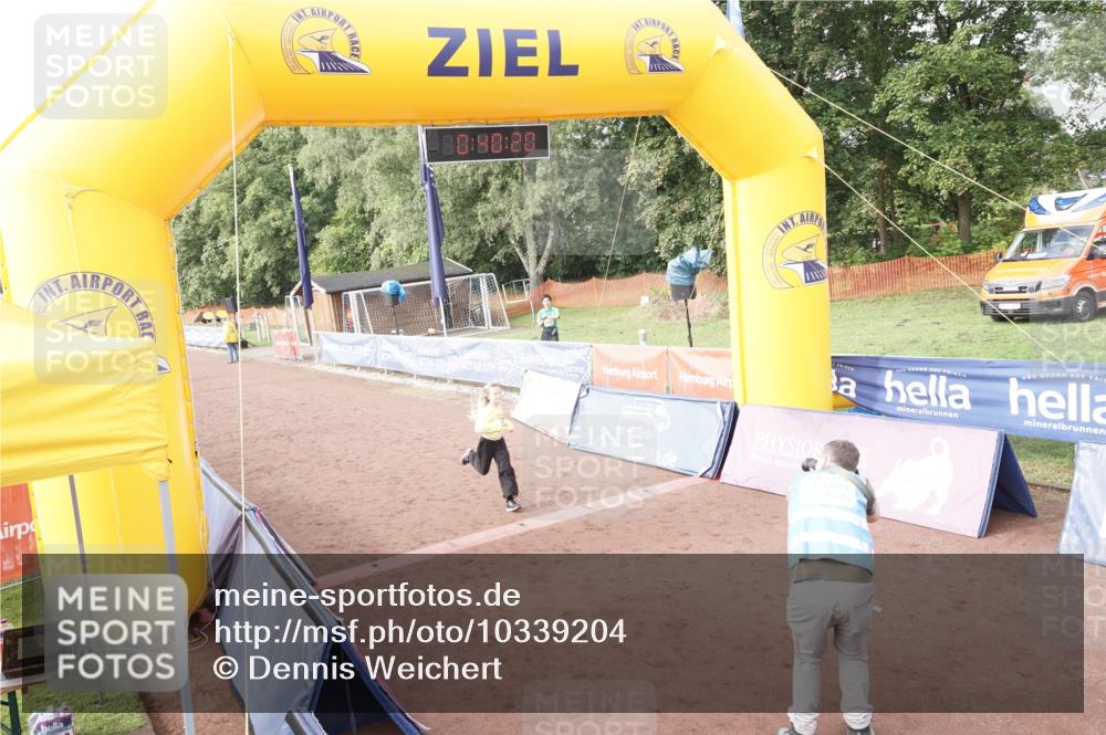 13.09.2026 - Airport Race Dennis Weichert http://msf.ph/oto/10339204 13.09.2026 10:40:53 Ziel 4190, 5163 meine-sportfotos.de