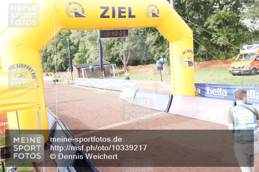 13.09.2026 - Airport Race Dennis Weichert http://msf.ph/oto/10339217 13.09.2026 10:40:57 Ziel 5163 meine-sportfotos.de
