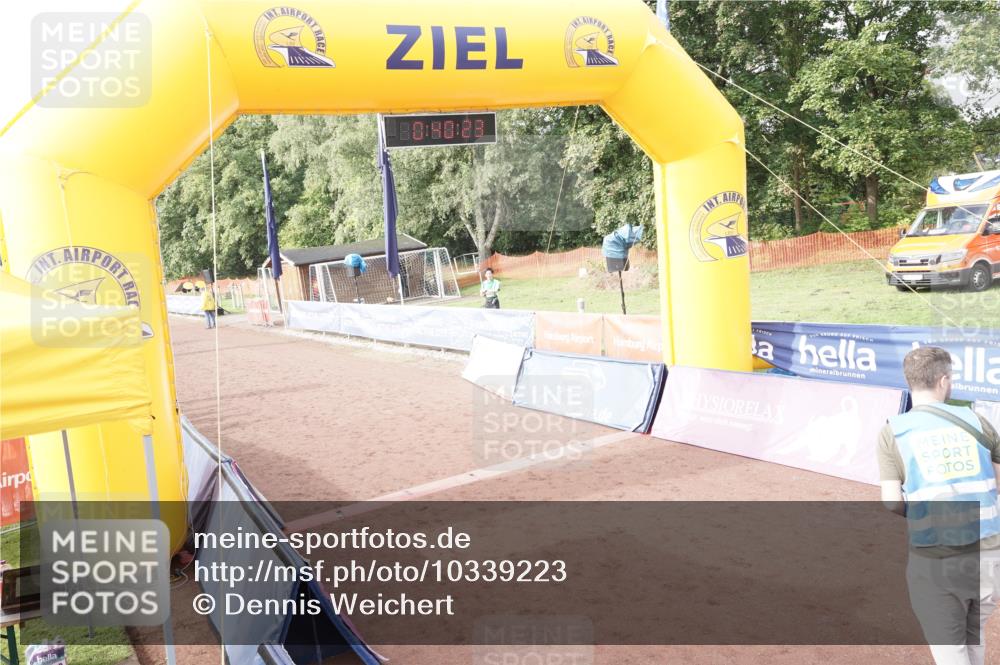 13.09.2026 - Airport Race Dennis Weichert http://msf.ph/oto/10339223 13.09.2026 10:40:57 Ziel 5163 meine-sportfotos.de