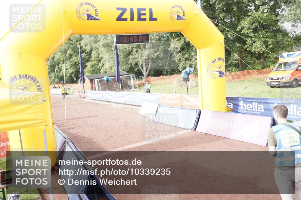 13.09.2026 - Airport Race Dennis Weichert http://msf.ph/oto/10339235 13.09.2026 10:40:57 Ziel 5163 meine-sportfotos.de