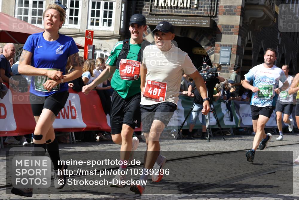 13.09.2026 - 21. swb-Marathon Bremen Strokosch-Dieckow http://msf.ph/oto/10339296 13.09.2026 13:20:10 Ziel 161, 411, 461, 495, 511, 1010, 1053, 1281, 1468, 1551, 1642, 1972, 2870, 2906, 3240, 3319, 3411, 3966, 4101, 4479, 4480, 5813, 7037, 7404, 7488, 7655, 8263, 9082, 9359, 9984, 13192, 201, 232, 334, 1197, 1750, 2122, 2577, 2953, 3685, 4351, 5137, 5450, 5583, 6901, 7018, 7664, 8178, 9047, 13222 meine-sportfotos.de