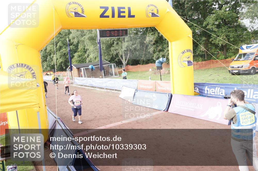 13.09.2026 - Airport Race Dennis Weichert http://msf.ph/oto/10339303 13.09.2026 10:41:05 Ziel 4087, 5131, 5137, 5162 meine-sportfotos.de