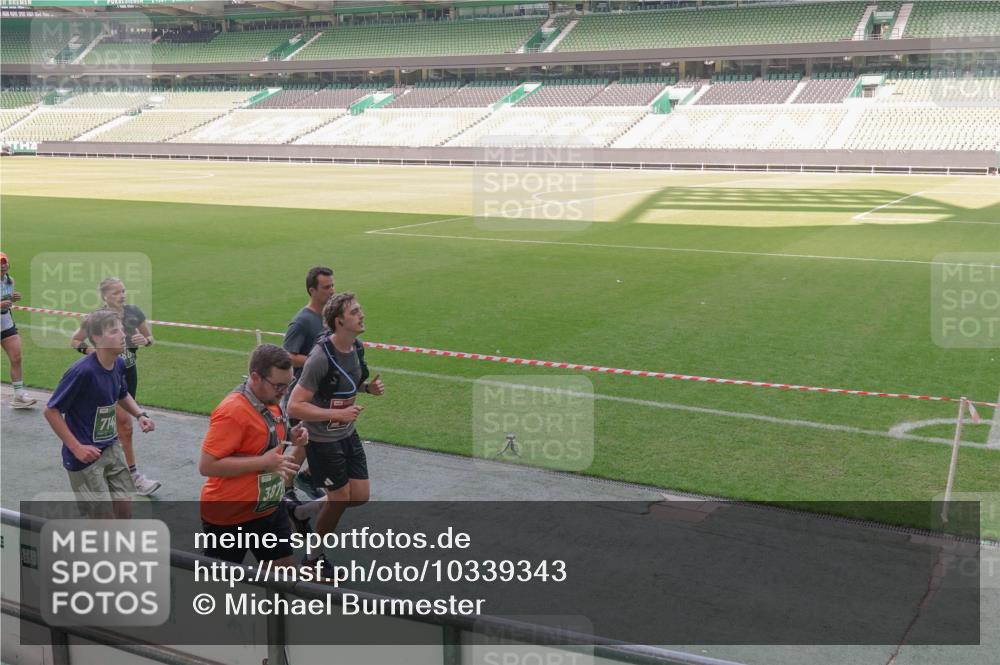 13.09.2026 - 21. swb-Marathon Bremen Michael Burmester http://msf.ph/oto/10339343 13.09.2026 13:18:43 Laufen im Stadion 311, 333, 404, 486, 512, 546, 732, 753, 837, 921, 938, 1424, 1425, 1431, 1506, 1765, 1790, 1844, 1868, 2056, 2096, 2123, 2137, 2224, 2240, 2294, 2315, 2357, 2358, 2389, 2419, 2453, 2557, 2563, 2601, 2614, 2622, 2647, 2689, 2703, 2786, 2843, 2845, 2849, 2857, 2879, 2880, 2893, 2944, 2983, 2984, 2999, 3031, 3046, 3072, 3096, 3100, 3146, 3180, 3189, 3198, 3210, 3285, 3287, 3337, 3421, 3431, 3476, 3537, 3548, 3619, 3633, 3654, 3740, 3879, 4478 meine-sportfotos.de