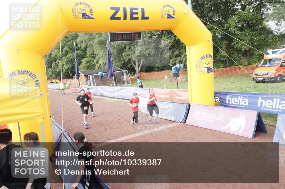 13.09.2026 - Airport Race Dennis Weichert http://msf.ph/oto/10339387 13.09.2026 10:41:36 Ziel 4044, 4045, 5066, 5403 meine-sportfotos.de
