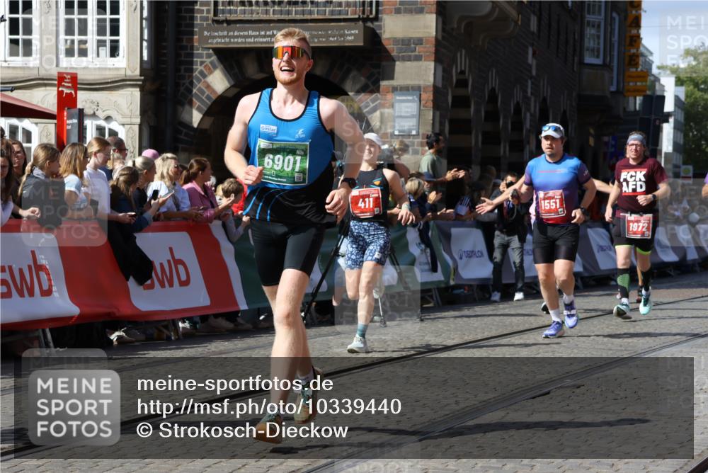 13.09.2026 - 21. swb-Marathon Bremen Strokosch-Dieckow http://msf.ph/oto/10339440 13.09.2026 13:20:18 Ziel 205, 411, 431, 495, 511, 1053, 1058, 1252, 1390, 1537, 1551, 1972, 2343, 2807, 2903, 3240, 3319, 3411, 3690, 4101, 4287, 5340, 5389, 5813, 5837, 6663, 7404, 7488, 7531, 8263, 9082, 13192, 201, 232, 334, 1197, 1528, 1646, 2493, 2577, 2953, 3813, 4351, 4358, 5137, 5450, 5493, 6495, 6496, 8178, 9047, 9721, 9949, 13222 meine-sportfotos.de