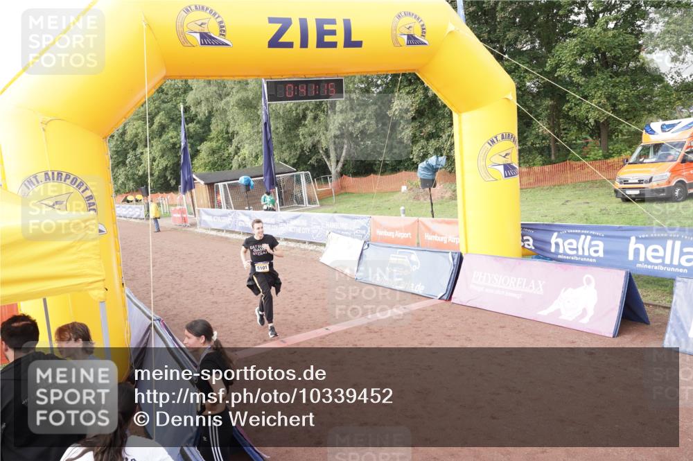 13.09.2026 - Airport Race Dennis Weichert http://msf.ph/oto/10339452 13.09.2026 10:41:49 Ziel 5101 meine-sportfotos.de