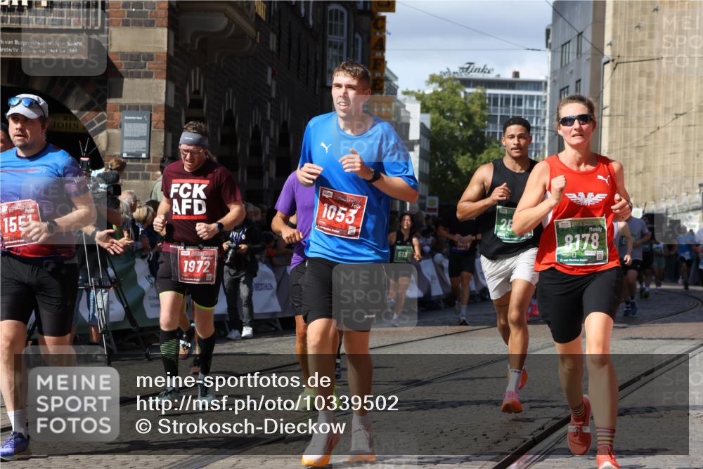 13.09.2026 - 21. swb-Marathon Bremen Strokosch-Dieckow http://msf.ph/oto/10339502 13.09.2026 13:20:20 Ziel 205, 411, 431, 495, 511, 655, 1053, 1058, 1252, 1390, 1537, 1551, 1931, 1972, 2343, 2807, 2903, 3240, 3319, 3411, 3690, 4287, 5340, 5389, 5813, 5837, 6663, 7341, 7404, 7488, 7531, 8263, 9082, 9756, 13192, 201, 232, 334, 1197, 1528, 1646, 2493, 2953, 3813, 4351, 4357, 4358, 5137, 5450, 5493, 6495, 6496, 7411, 9047, 9162, 9721, 9949, 13222 meine-sportfotos.de