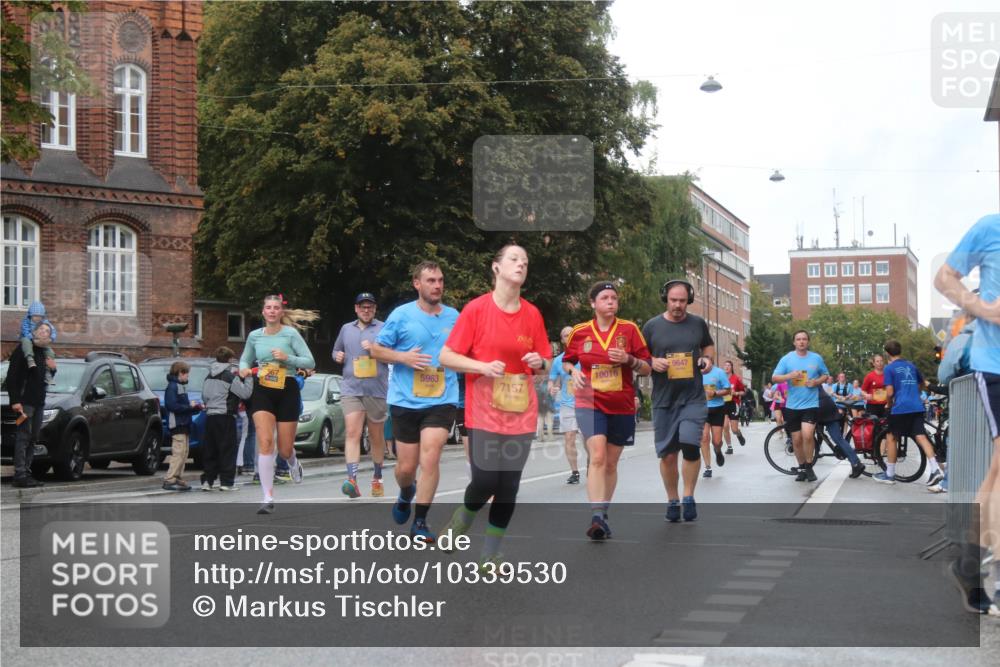 13.09.2026 - Kiel Lauf Markus Tischler http://msf.ph/oto/10339530 13.09.2026 11:02:00 Fleethörn 9647, 5963, 10016, 7157 meine-sportfotos.de