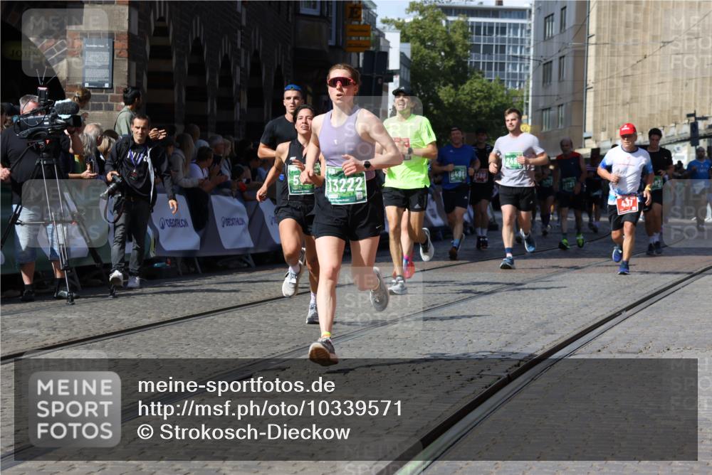 13.09.2026 - 21. swb-Marathon Bremen Strokosch-Dieckow http://msf.ph/oto/10339571 13.09.2026 13:20:23 Ziel 205, 411, 431, 495, 511, 655, 1053, 1058, 1252, 1390, 1537, 1551, 1931, 1972, 2122, 2343, 2807, 2885, 2903, 3240, 3411, 3685, 3690, 4287, 5340, 5389, 5813, 5837, 6663, 7341, 7404, 7488, 7531, 9518, 9756, 13192, 201, 334, 876, 1197, 1528, 1646, 2493, 2953, 3813, 4174, 4357, 4358, 5493, 5855, 6495, 6496, 7411, 9162, 9721, 9949 meine-sportfotos.de