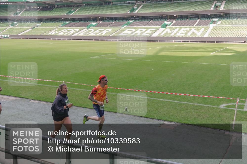 13.09.2026 - 21. swb-Marathon Bremen Michael Burmester http://msf.ph/oto/10339583 13.09.2026 13:19:17 Laufen im Stadion 333, 404, 464, 486, 512, 546, 732, 753, 837, 921, 938, 1066, 1156, 1431, 1506, 1765, 1844, 1868, 1916, 2028, 2056, 2123, 2137, 2224, 2240, 2294, 2315, 2357, 2358, 2453, 2557, 2563, 2614, 2622, 2626, 2689, 2702, 2703, 2722, 2756, 2786, 2843, 2845, 2849, 2857, 2879, 2880, 2893, 2944, 2983, 2999, 3031, 3046, 3059, 3072, 3096, 3100, 3116, 3146, 3189, 3198, 3210, 3243, 3263, 3285, 3287, 3315, 3476, 3537, 3619, 3633, 3654, 3740, 3879, 4478 meine-sportfotos.de