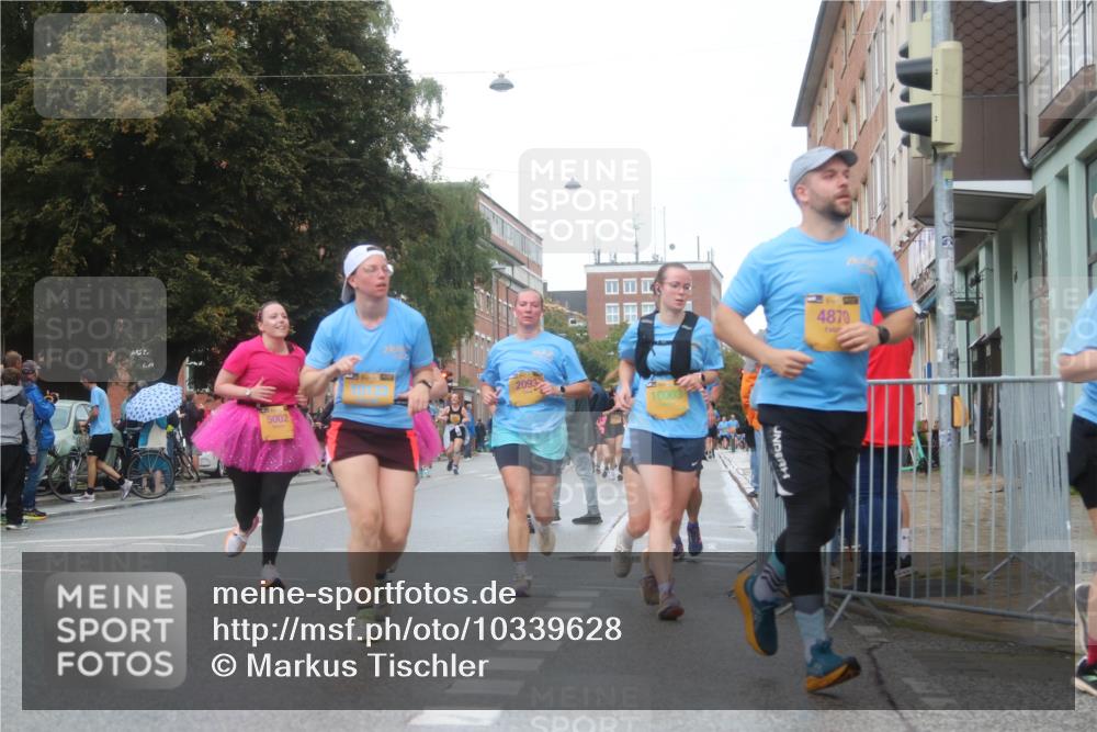 13.09.2026 - Kiel Lauf Markus Tischler http://msf.ph/oto/10339628 13.09.2026 11:02:21 Fleethörn 2093, 5002, 10003, 4870 meine-sportfotos.de