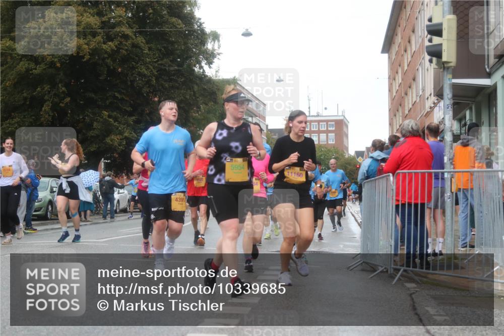 13.09.2026 - Kiel Lauf Markus Tischler http://msf.ph/oto/10339685 13.09.2026 11:02:35 Fleethörn 7716, 4391, 3122, 5954, 84, 11160 meine-sportfotos.de