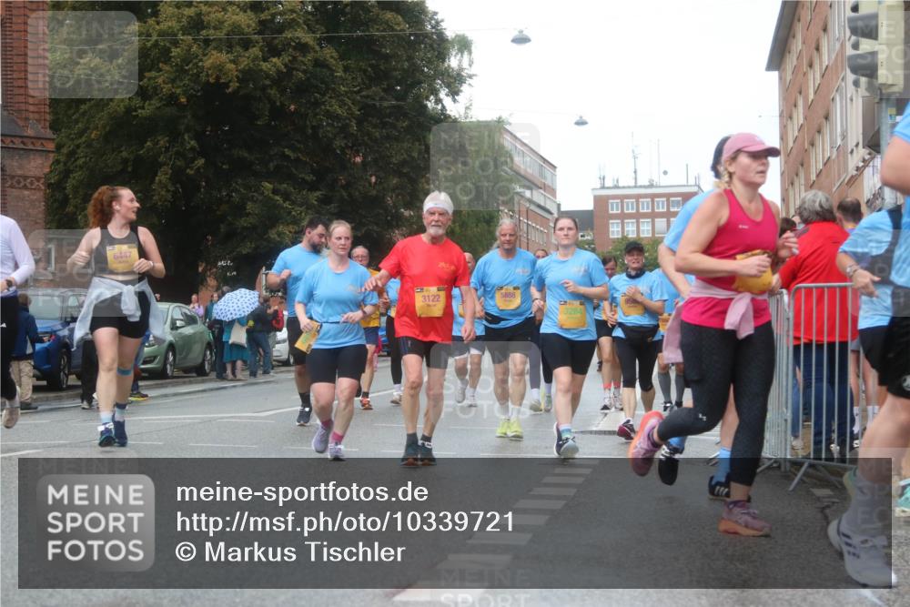13.09.2026 - Kiel Lauf Markus Tischler http://msf.ph/oto/10339721 13.09.2026 11:02:37 Fleethörn 6447, 3122, 5888, 3284 meine-sportfotos.de