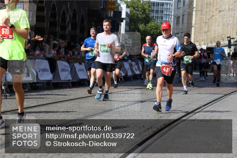 13.09.2026 - 21. swb-Marathon Bremen Strokosch-Dieckow http://msf.ph/oto/10339722 13.09.2026 13:20:25 Ziel 205, 431, 495, 511, 655, 1058, 1252, 1390, 1537, 1551, 1750, 1931, 1972, 2122, 2343, 2807, 2885, 2903, 3240, 3685, 3690, 4287, 5340, 5389, 5813, 5837, 6663, 7341, 7404, 7488, 7531, 7664, 9518, 9756, 13192, 876, 1528, 1646, 2493, 3813, 4174, 4357, 4358, 5493, 5855, 6495, 6496, 7411, 9162, 9721, 9949 meine-sportfotos.de
