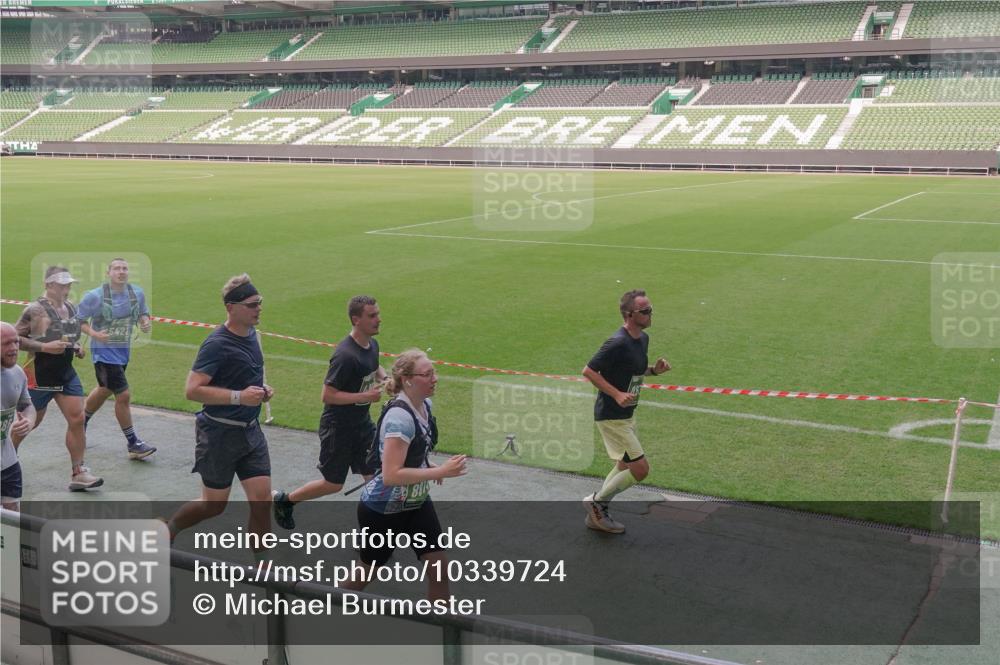 13.09.2026 - 21. swb-Marathon Bremen Michael Burmester http://msf.ph/oto/10339724 13.09.2026 13:19:34 Laufen im Stadion 333, 464, 486, 512, 546, 921, 938, 1066, 1129, 1156, 1409, 1431, 1446, 1506, 1756, 1765, 1815, 1916, 2028, 2123, 2137, 2224, 2240, 2294, 2315, 2349, 2453, 2533, 2557, 2563, 2614, 2622, 2626, 2689, 2694, 2695, 2702, 2703, 2722, 2756, 2786, 2843, 2845, 2849, 2857, 2879, 2944, 2983, 2999, 3031, 3046, 3059, 3072, 3096, 3100, 3116, 3189, 3198, 3243, 3263, 3264, 3285, 3287, 3310, 3315, 3619, 3740, 3879, 4478 meine-sportfotos.de