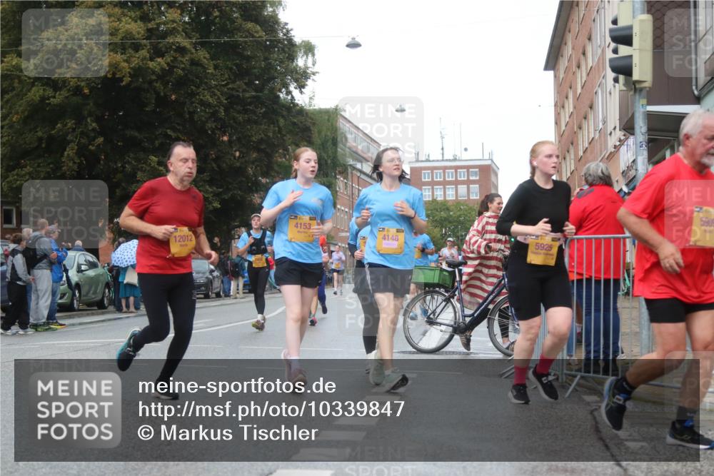 13.09.2026 - Kiel Lauf Markus Tischler http://msf.ph/oto/10339847 13.09.2026 11:03:03 Fleethörn 4153, 12012, 4148, 5925, 5909 meine-sportfotos.de