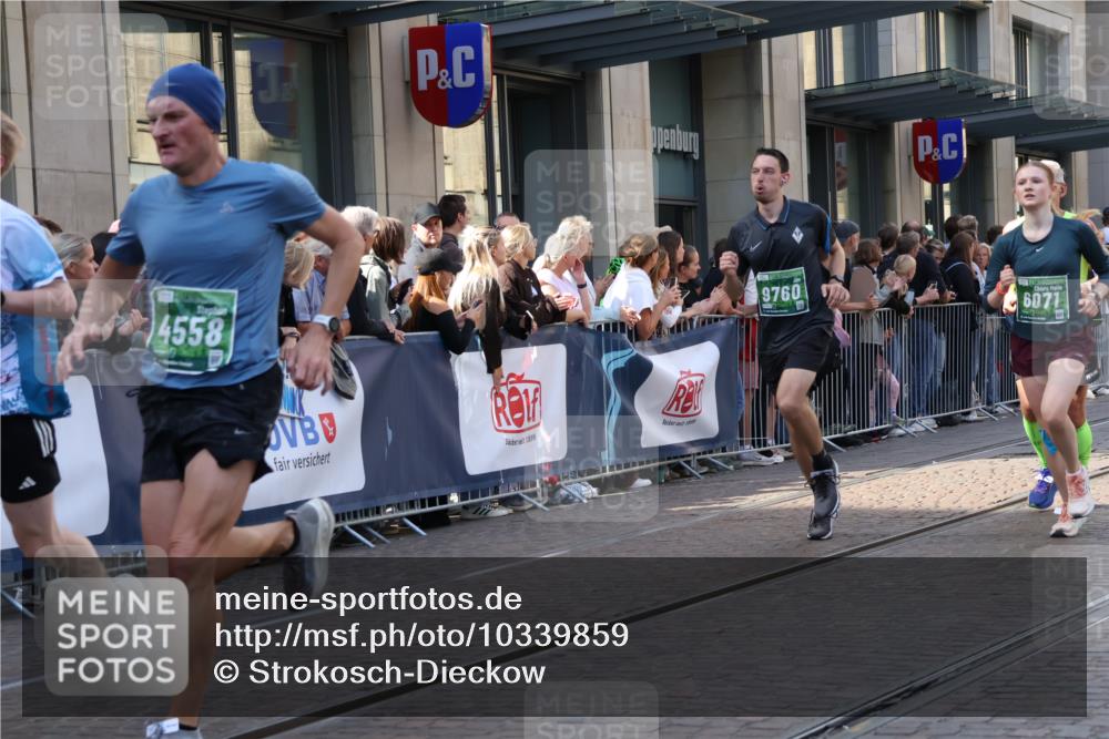 13.09.2026 - 21. swb-Marathon Bremen Strokosch-Dieckow http://msf.ph/oto/10339859 13.09.2026 13:27:04 Ziel 242, 323, 593, 940, 1006, 1373, 1574, 2345, 2668, 3273, 3385, 3496, 3521, 4558, 5220, 5290, 5358, 5616, 6071, 6288, 6306, 6776, 7110, 7849, 8219, 9159, 9343, 9760, 10112, 10113, 13147, 531, 946, 1493, 1494, 2089, 2454, 3076, 3302, 3510, 3527, 3893, 4121, 4327, 4397, 4441, 4563, 4598, 4919, 5054, 5689, 5937, 5943, 6314, 6455, 6580, 7027, 7072, 7246, 7317, 8112, 8303, 9150, 9511, 9551, 9854, 9878, 13097 meine-sportfotos.de