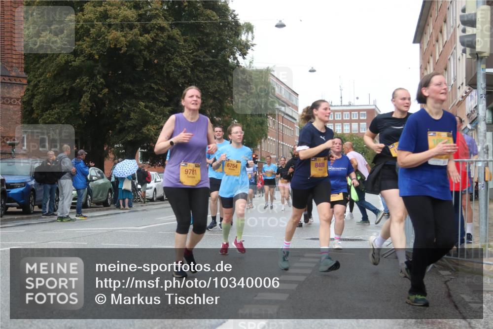 13.09.2026 - Kiel Lauf Markus Tischler http://msf.ph/oto/10340006 13.09.2026 11:03:45 Fleethörn 9781, 6754, 8400 meine-sportfotos.de
