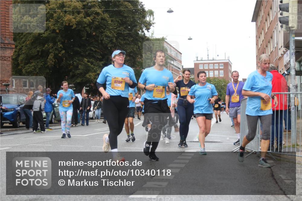 13.09.2026 - Kiel Lauf Markus Tischler http://msf.ph/oto/10340118 13.09.2026 11:04:05 Fleethörn 8704, 481, 5565, 3966, 2096 meine-sportfotos.de
