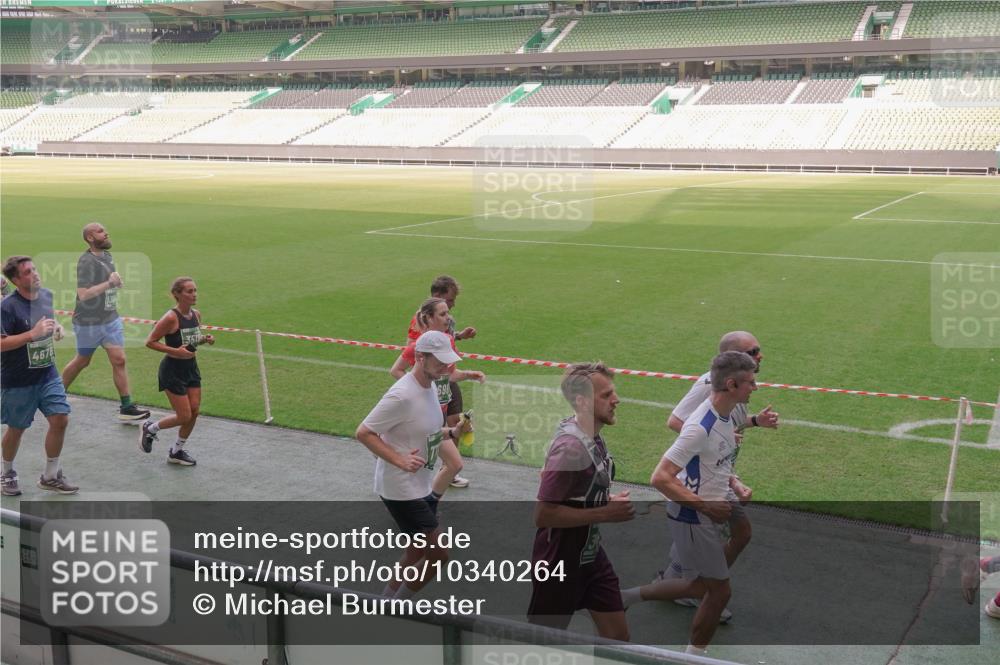13.09.2026 - 21. swb-Marathon Bremen Michael Burmester http://msf.ph/oto/10340264 13.09.2026 13:20:41 Laufen im Stadion 333, 423, 464, 512, 620, 704, 782, 938, 1066, 1129, 1156, 1158, 1177, 1316, 1409, 1439, 1446, 1676, 1697, 1756, 1808, 1815, 1846, 1916, 2010, 2028, 2064, 2139, 2201, 2240, 2258, 2278, 2315, 2349, 2394, 2395, 2414, 2417, 2437, 2501, 2519, 2533, 2551, 2588, 2626, 2689, 2694, 2695, 2702, 2703, 2722, 2736, 2756, 2793, 2828, 2886, 2954, 3004, 3010, 3017, 3018, 3035, 3036, 3037, 3059, 3070, 3074, 3102, 3116, 3139, 3144, 3243, 3263, 3264, 3310, 3315 meine-sportfotos.de