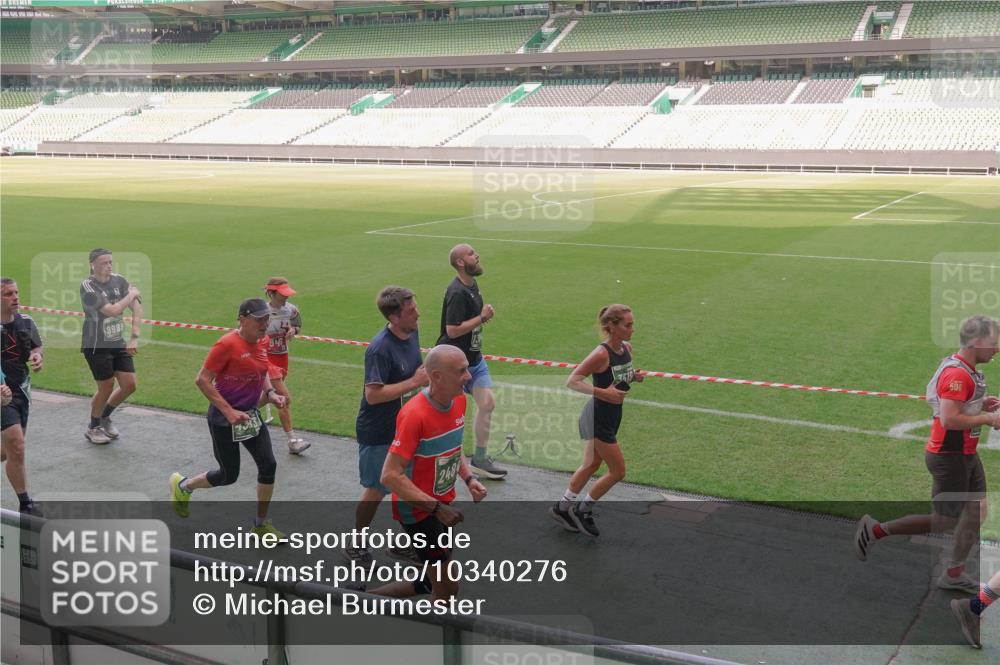 13.09.2026 - 21. swb-Marathon Bremen Michael Burmester http://msf.ph/oto/10340276 13.09.2026 13:20:42 Laufen im Stadion 333, 423, 464, 512, 620, 704, 782, 938, 1066, 1129, 1156, 1158, 1177, 1316, 1409, 1439, 1446, 1676, 1697, 1756, 1808, 1815, 1846, 1916, 2010, 2028, 2064, 2139, 2201, 2240, 2258, 2278, 2315, 2349, 2394, 2395, 2414, 2417, 2437, 2501, 2519, 2533, 2551, 2588, 2626, 2689, 2694, 2695, 2702, 2703, 2722, 2736, 2756, 2793, 2828, 2886, 2954, 3004, 3010, 3017, 3018, 3035, 3036, 3037, 3059, 3070, 3074, 3102, 3116, 3139, 3144, 3243, 3263, 3264, 3310, 3315 meine-sportfotos.de