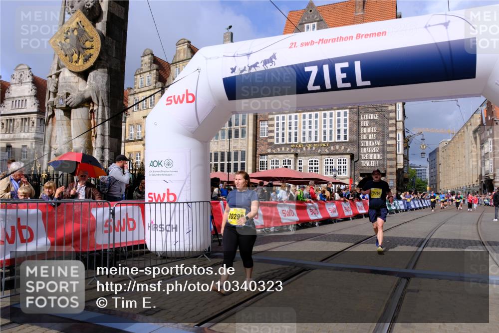 13.09.2026 - 21. swb-Marathon Bremen Tim E. http://msf.ph/oto/10340323 13.09.2026 11:10:18 Ziel 10299, 10435, 10645, 10751, 11119, 11383, 11437, 11441, 12207 meine-sportfotos.de