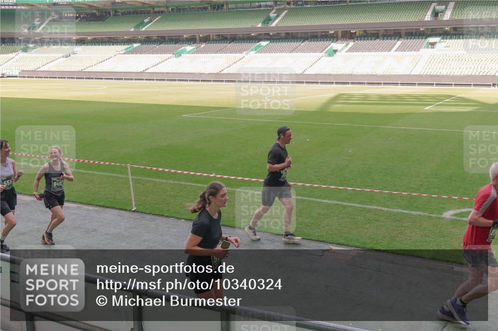13.09.2026 - 21. swb-Marathon Bremen Michael Burmester http://msf.ph/oto/10340324 13.09.2026 13:20:47 Laufen im Stadion 333, 423, 441, 464, 601, 620, 704, 782, 938, 1066, 1094, 1129, 1156, 1158, 1177, 1316, 1409, 1439, 1446, 1518, 1676, 1697, 1756, 1808, 1815, 1846, 1916, 2010, 2028, 2064, 2139, 2201, 2258, 2278, 2315, 2349, 2394, 2395, 2414, 2417, 2437, 2501, 2519, 2533, 2551, 2588, 2626, 2689, 2694, 2695, 2702, 2722, 2736, 2756, 2793, 2828, 2886, 2954, 3004, 3010, 3017, 3018, 3035, 3036, 3037, 3059, 3070, 3074, 3102, 3116, 3139, 3144, 3243, 3263, 3264, 3310, 3315 meine-sportfotos.de