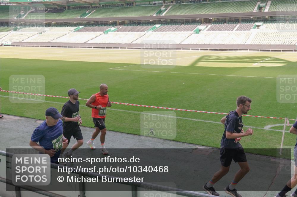 13.09.2026 - 21. swb-Marathon Bremen Michael Burmester http://msf.ph/oto/10340468 13.09.2026 13:21:07 Laufen im Stadion 258, 351, 423, 441, 464, 601, 620, 704, 782, 851, 1060, 1066, 1094, 1129, 1158, 1177, 1316, 1344, 1409, 1439, 1446, 1518, 1676, 1697, 1729, 1756, 1808, 1815, 1846, 1916, 2010, 2028, 2064, 2139, 2201, 2258, 2278, 2349, 2394, 2395, 2414, 2417, 2437, 2501, 2519, 2533, 2551, 2588, 2652, 2694, 2695, 2736, 2756, 2793, 2828, 2886, 2954, 2995, 3004, 3010, 3017, 3018, 3022, 3034, 3035, 3036, 3037, 3059, 3070, 3074, 3102, 3139, 3144, 3225, 3243, 3264, 3310, 3315 meine-sportfotos.de