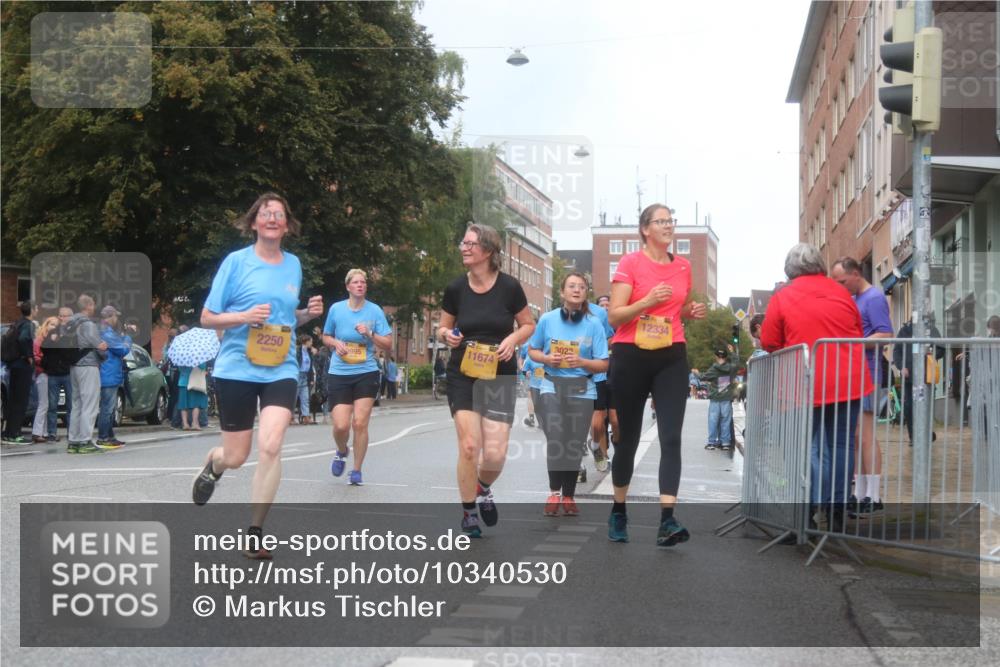 13.09.2026 - Kiel Lauf Markus Tischler http://msf.ph/oto/10340530 13.09.2026 11:05:55 Fleethörn 2250, 12334, 3022, 11674 meine-sportfotos.de