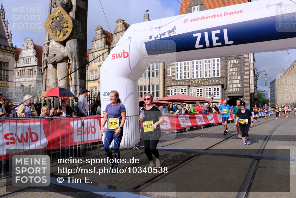 13.09.2026 - 21. swb-Marathon Bremen Tim E. http://msf.ph/oto/10340538 13.09.2026 11:10:28 Ziel 10299, 10362, 10751, 10963, 11382, 11725, 11732, 11933, 12117, 12207, 12293 meine-sportfotos.de