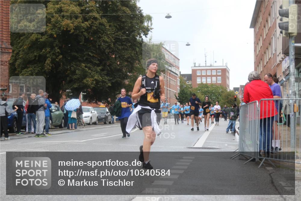 13.09.2026 - Kiel Lauf Markus Tischler http://msf.ph/oto/10340584 13.09.2026 11:06:16 Fleethörn 1569 meine-sportfotos.de