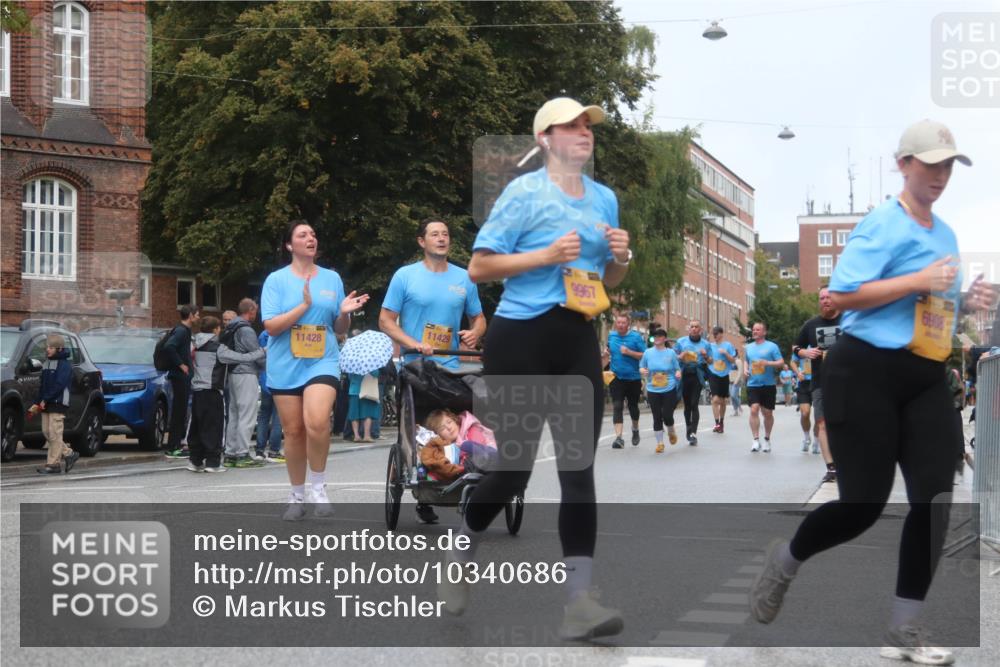 13.09.2026 - Kiel Lauf Markus Tischler http://msf.ph/oto/10340686 13.09.2026 11:06:59 Fleethörn 1, 11428, 9, 11429, 9967, 6908 meine-sportfotos.de