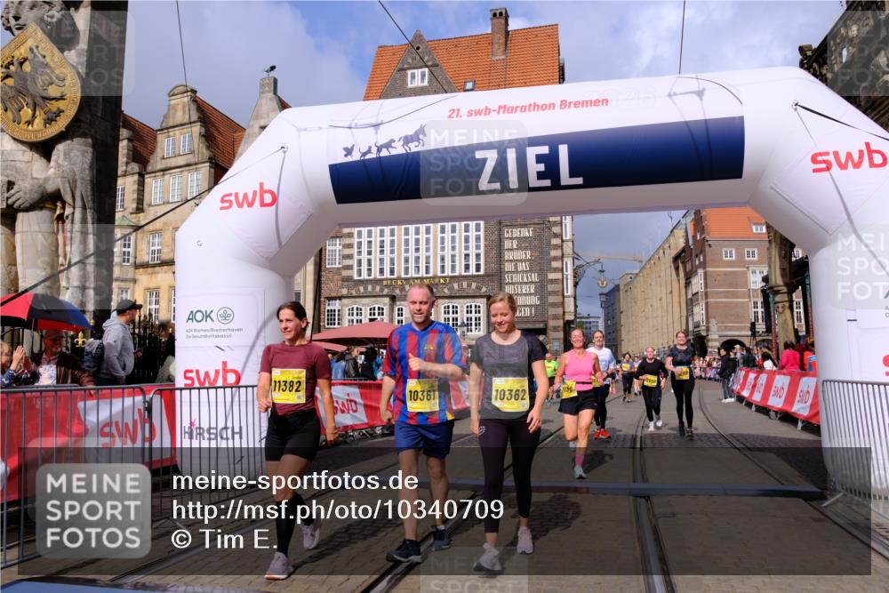 13.09.2026 - 21. swb-Marathon Bremen Tim E. http://msf.ph/oto/10340709 13.09.2026 11:10:38 Ziel 10002, 10169, 10361, 10362, 10706, 10719, 10791, 10890, 10963, 11080, 11382, 11725, 11732, 11933, 11957, 11982, 12117, 12227, 12293, 12454, 12550 meine-sportfotos.de
