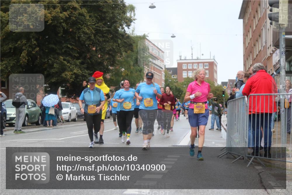 13.09.2026 - Kiel Lauf Markus Tischler http://msf.ph/oto/10340900 13.09.2026 11:08:08 Fleethörn 0784, 1079, 2192, 8313, 6852 meine-sportfotos.de