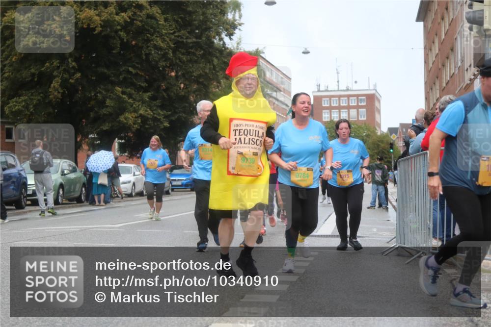 13.09.2026 - Kiel Lauf Markus Tischler http://msf.ph/oto/10340910 13.09.2026 11:08:12 Fleethörn 7473, 8314, 100, 9739, 4, 39, 9784, 10, 8315 meine-sportfotos.de