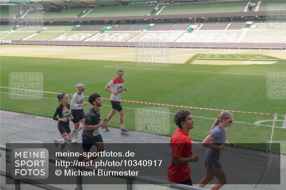 13.09.2026 - 21. swb-Marathon Bremen Michael Burmester http://msf.ph/oto/10340917 13.09.2026 13:22:02 Laufen im Stadion 128, 160, 211, 258, 343, 351, 423, 441, 571, 601, 620, 704, 782, 851, 1060, 1094, 1157, 1158, 1177, 1259, 1316, 1344, 1417, 1439, 1518, 1657, 1669, 1676, 1691, 1729, 1808, 1846, 1883, 2139, 2201, 2258, 2278, 2290, 2394, 2395, 2414, 2437, 2504, 2519, 2551, 2588, 2619, 2632, 2652, 2660, 2685, 2711, 2736, 2793, 2828, 2886, 2954, 2964, 2995, 3004, 3010, 3022, 3034, 3070, 3074, 3102, 3144, 3225, 3351, 3530, 3682, 3784, 4020, 4406, 4407, 4431, 4584, 1506 meine-sportfotos.de