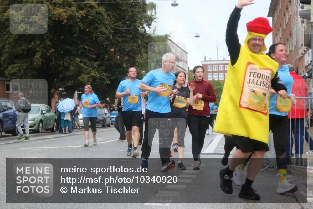 13.09.2026 - Kiel Lauf Markus Tischler http://msf.ph/oto/10340920 13.09.2026 11:08:13 Fleethörn 1523, 8313, 100, 38, 9739, 9784 meine-sportfotos.de