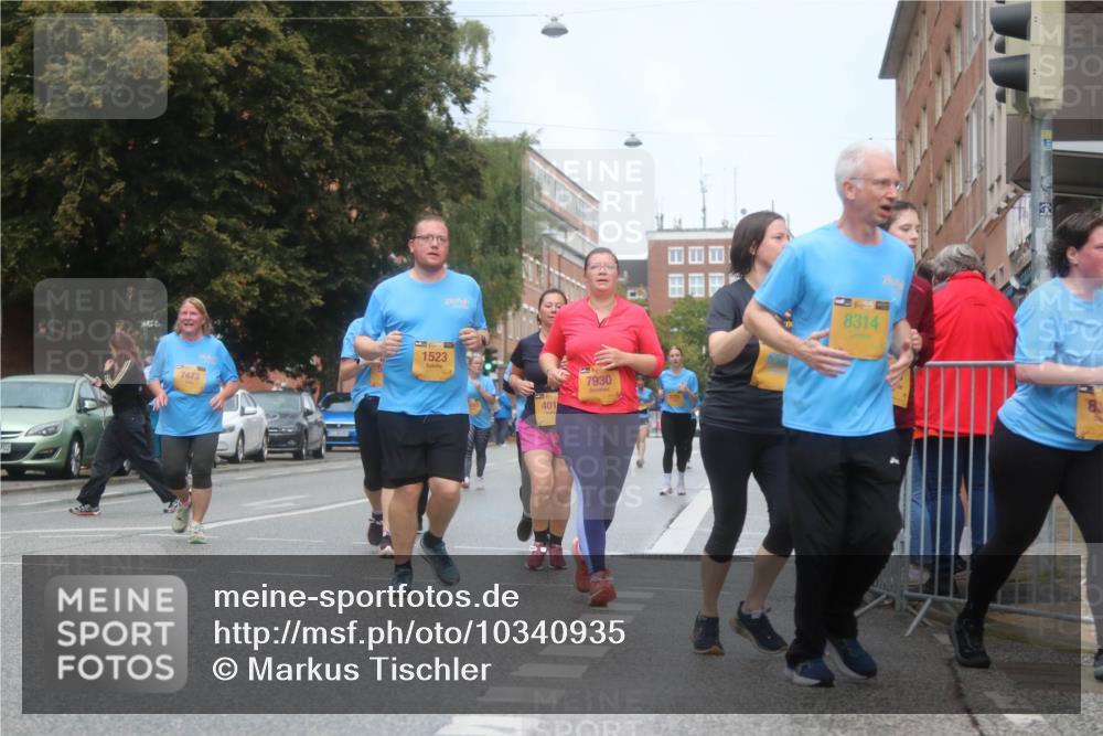 13.09.2026 - Kiel Lauf Markus Tischler http://msf.ph/oto/10340935 13.09.2026 11:08:14 Fleethörn 702, 7473, 1523, 7930, 401, 8314 meine-sportfotos.de