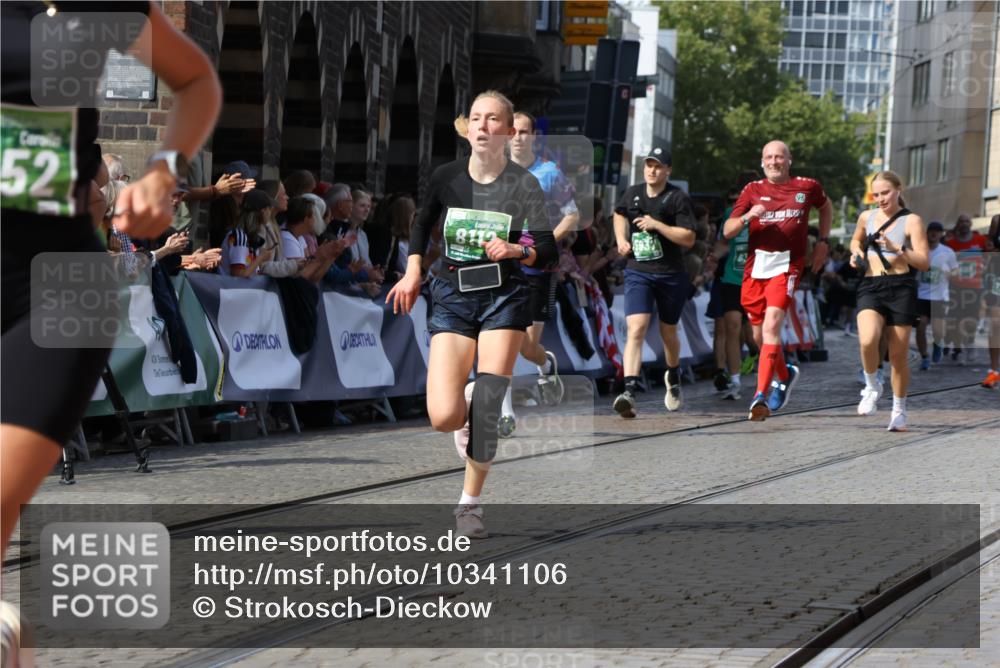 13.09.2026 - 21. swb-Marathon Bremen Strokosch-Dieckow http://msf.ph/oto/10341106 13.09.2026 13:26:44 Ziel 1368, 1649, 2434, 2658, 3603, 3983, 4077, 4723, 5747, 5934, 5992, 6230, 6639, 7626, 8817, 9260, 13195, 531, 946, 2089, 3076, 3302, 3510, 3527, 3893, 4327, 4441, 4919, 5054, 5689, 5937, 5943, 6314, 6455, 6580, 7027, 7246, 7317, 8303, 9150, 9551, 13097 meine-sportfotos.de