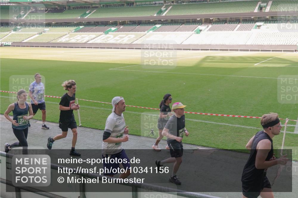 13.09.2026 - 21. swb-Marathon Bremen Michael Burmester http://msf.ph/oto/10341156 13.09.2026 13:22:32 Laufen im Stadion 128, 160, 211, 258, 343, 351, 423, 441, 533, 571, 601, 609, 708, 782, 851, 892, 1060, 1094, 1157, 1158, 1177, 1178, 1259, 1316, 1331, 1344, 1417, 1518, 1657, 1669, 1676, 1691, 1729, 1746, 1788, 1883, 2213, 2290, 2433, 2475, 2504, 2526, 2551, 2619, 2632, 2652, 2660, 2685, 2711, 2828, 2954, 2964, 2995, 3022, 3034, 3144, 3225, 3252, 3347, 3351, 3423, 3505, 3530, 3559, 3682, 3727, 3784, 4020, 4054, 4231, 4406, 4407, 4431, 4467, 4584, 1506 meine-sportfotos.de