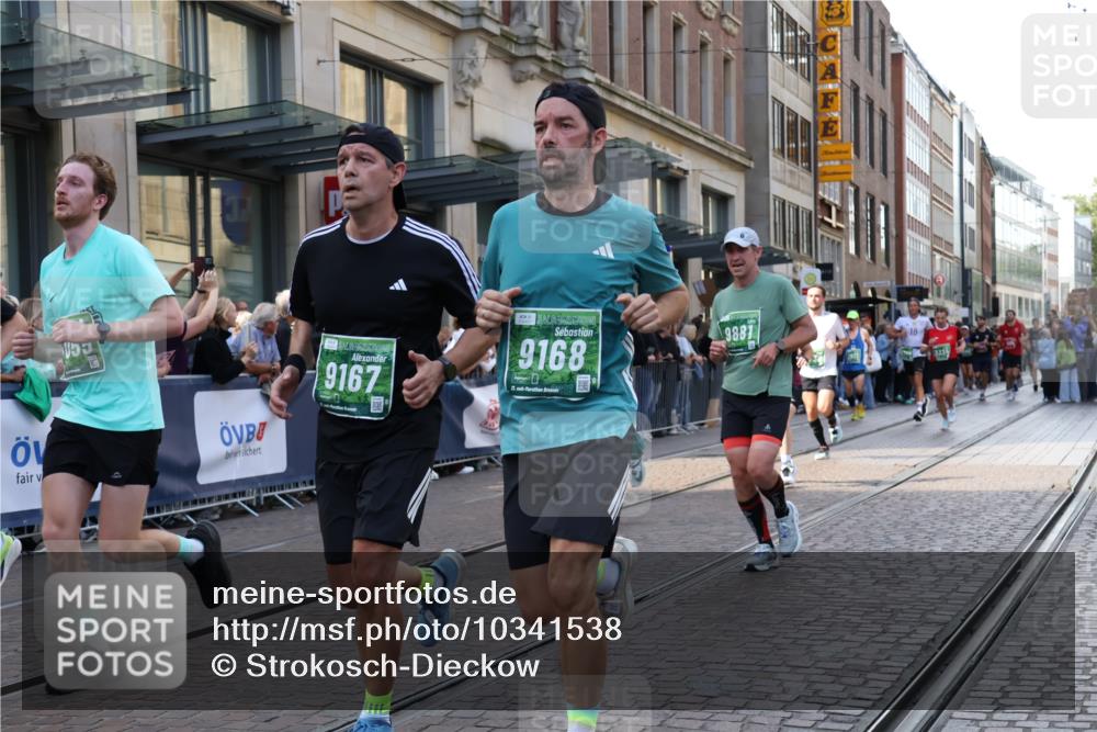 13.09.2026 - 21. swb-Marathon Bremen Strokosch-Dieckow http://msf.ph/oto/10341538 13.09.2026 13:27:53 Ziel 178, 210, 1343, 1380, 1460, 2047, 2977, 3114, 3294, 3334, 3480, 3597, 4506, 5250, 5360, 5889, 6182, 7926, 8429, 8656, 9167, 9168, 9543, 9549, 9738, 9881, 13069, 323, 440, 488, 534, 762, 857, 1006, 1456, 1932, 2668, 2686, 3013, 3135, 3460, 3480, 3521, 3576, 3970, 4106, 4133, 4265, 4421, 4496, 4593, 4744, 5081, 5462, 5557, 6067, 6468, 6522, 7042, 7138, 7358, 8188, 8351, 9067, 9145, 9494, 9727, 13198 meine-sportfotos.de