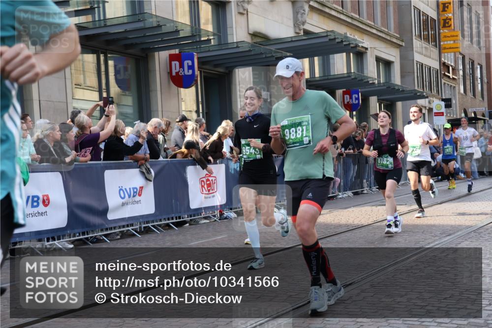 13.09.2026 - 21. swb-Marathon Bremen Strokosch-Dieckow http://msf.ph/oto/10341566 13.09.2026 13:27:54 Ziel 178, 210, 1343, 1380, 1460, 2047, 2977, 3114, 3294, 3334, 3597, 4506, 5250, 5360, 5889, 6182, 7926, 8429, 8656, 9064, 9167, 9168, 9543, 9549, 9738, 9881, 13069, 440, 488, 534, 762, 857, 1456, 1932, 2668, 2686, 3013, 3135, 3460, 3480, 3576, 3970, 4106, 4133, 4265, 4421, 4496, 4593, 4744, 5081, 5462, 5557, 6067, 6468, 6522, 7042, 7138, 7358, 8188, 8351, 9067, 9145, 9494, 9727, 13069, 13198 meine-sportfotos.de