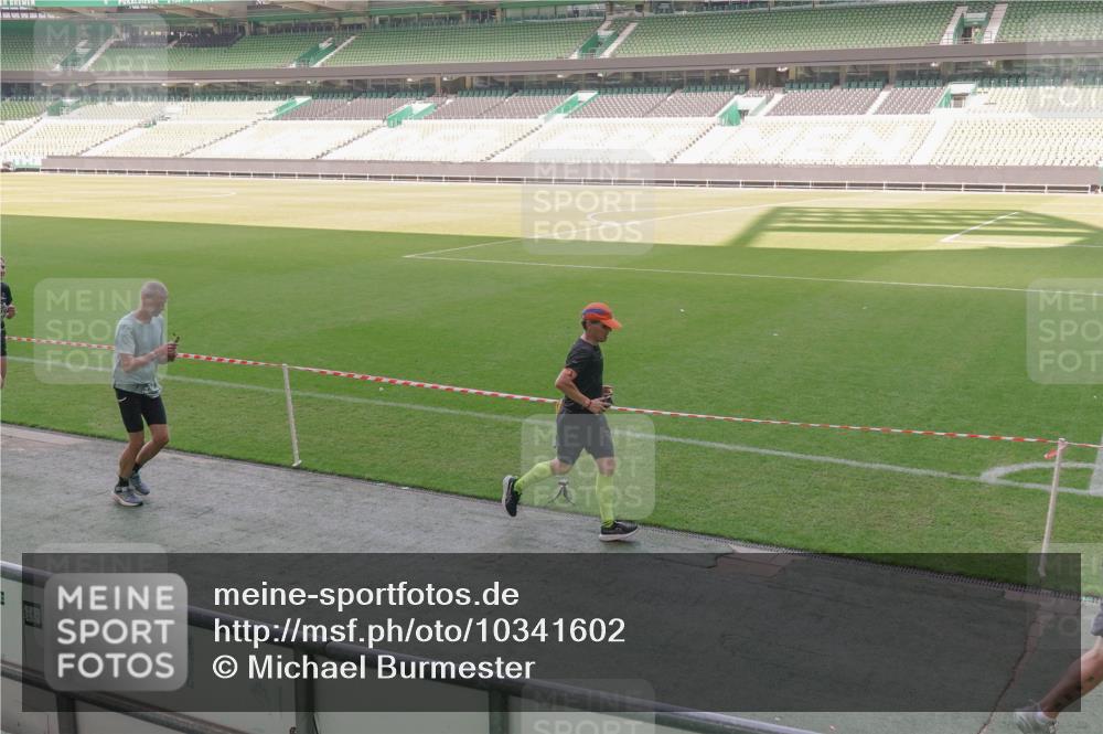 13.09.2026 - 21. swb-Marathon Bremen Michael Burmester http://msf.ph/oto/10341602 13.09.2026 13:23:42 Laufen im Stadion 137, 160, 182, 211, 324, 434, 533, 548, 571, 609, 708, 721, 739, 743, 752, 892, 1157, 1178, 1259, 1273, 1331, 1463, 1471, 1597, 1598, 1657, 1691, 1746, 1788, 1883, 1944, 2095, 2213, 2252, 2286, 2312, 2323, 2433, 2445, 2465, 2475, 2483, 2495, 2503, 2504, 2526, 2571, 2685, 2711, 2768, 2776, 2936, 2968, 3252, 3282, 3288, 3289, 3292, 3298, 3312, 3347, 3351, 3364, 3381, 3395, 3423, 3447, 3505, 3530, 3559, 3727, 3770, 3784, 3819, 4020, 4054, 4231, 4406, 4407, 4431, 4466, 4467, 4584 meine-sportfotos.de
